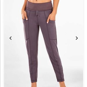 Fabletics Maj Tricot Pant Jogger M sold out online